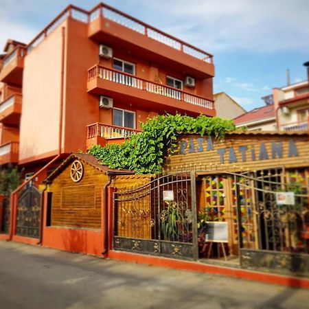 Отель Casa Tatiana Эфорие Норд Экстерьер фото